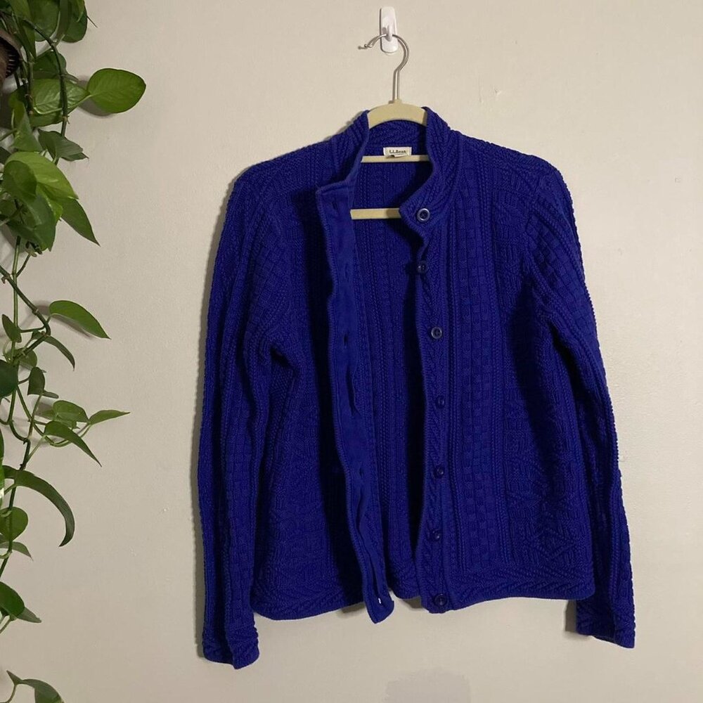 L.L. Bean Vintage Blue Knit Button Down Cotton Cardigan Sweater Size M Medium